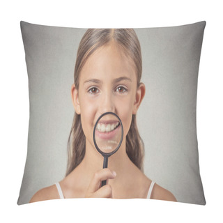 Personality  Girl Showing Teeth Through A Magnifying Glass Pillow Covers