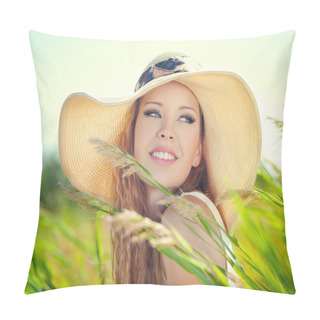 Personality  Girl In Hat Pillow Covers