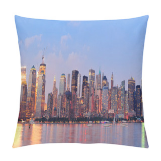 Personality  New York City Manhattan Downtown Skyline Pillow Covers