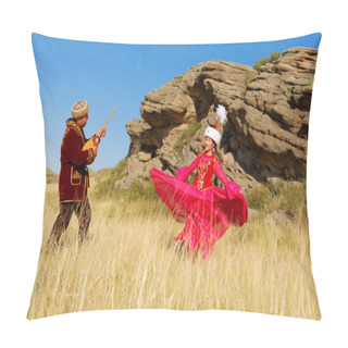 Personality  Kazakh Man And Woman In National Costumes In The Steppe Playing Dombyra And Dancing Pillow Covers