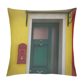 Personality  Colorful House On The Island Of Burano Pillow Covers
