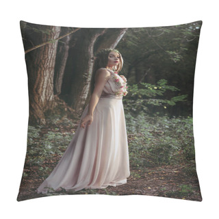 Personality  Elegant Mystic Elf In Flower Dress Posing In Dark Woods Pillow Covers