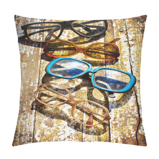 Personality  Close-up Of Retro Glasses Against Vintage Background Pillow Covers