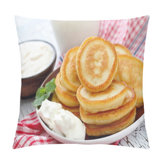 Personality  Pancakes With Sour Cream Pillow Covers