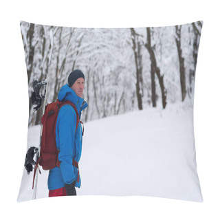 Personality  Adventurer With Snowboard And Backpack Stands In The Forest Pillow Covers