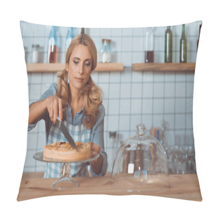 Personality  Waitress Cutting Pie Pillow Covers