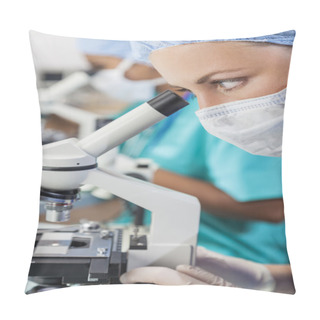 Personality  Female Scientific Research Team Using Microscopes In Laboratory Pillow Covers