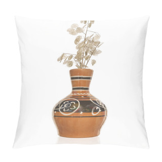 Personality  The Vintage Antique Vase And Dry Bouquet Decorative Plant Pillow Covers