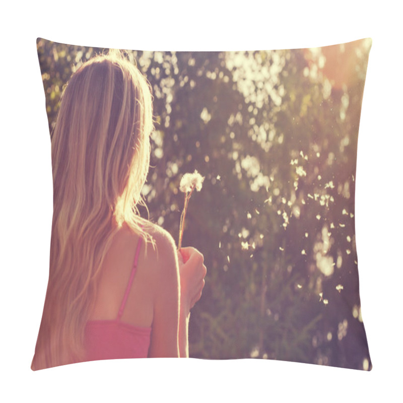Personality  Enjoying Nature Pillow Covers