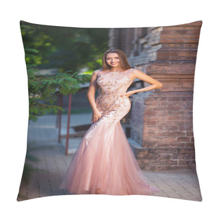 Personality  Portrait Of Elegant Young Woman With Long Hair And Perfect Smile On Old Building Background Pillow Covers