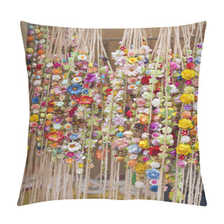Personality  Handmade Wreaths Of Flowers Pillow Covers