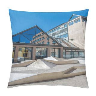Personality  Aker Brygge Pillow Covers