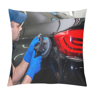 Personality  A Man Polishes A Black Car Pillow Covers