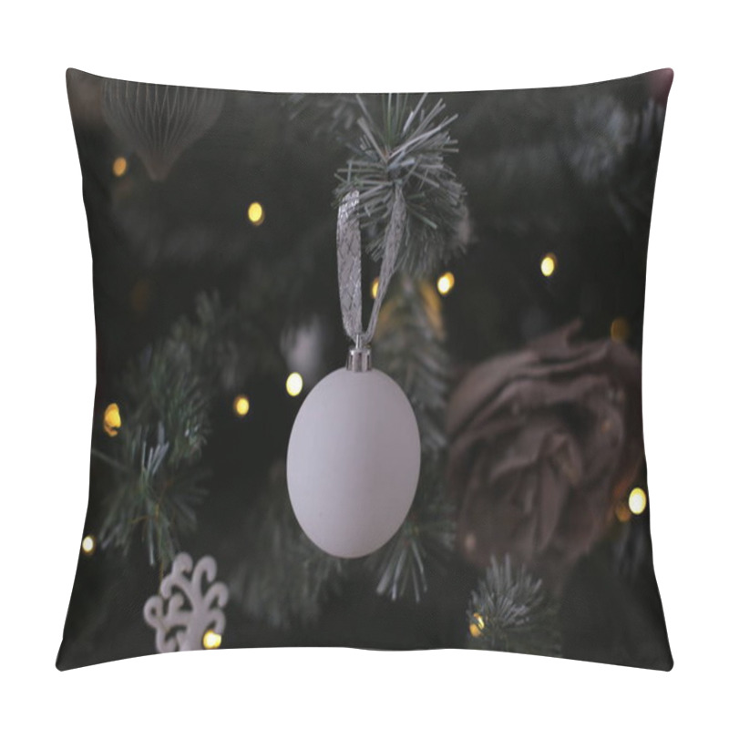 Personality  Christmas decoration shiny toy decorates the New Year tree pillow covers