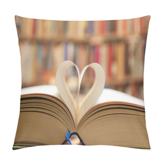 Personality  Book Page In Heart Shape Pillow Covers