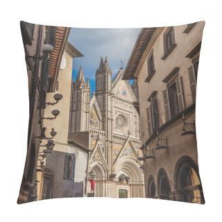 Personality  Ancient Historical Orvieto Cathedral And Buildings In Orvieto, Rome Suburb, Italy  Pillow Covers