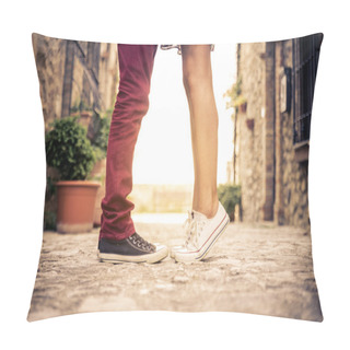 Personality  Young Couple Kissing Outdor Pillow Covers