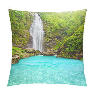 Personality  Khe Kem Waterfall Pillow Covers