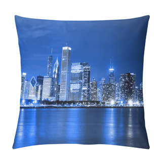 Personality  Clouds At Financial District (night View Chicago) Pillow Covers