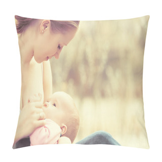 Personality  Mother Feeding Her Baby In Nature Outdoors In The Park Pillow Covers