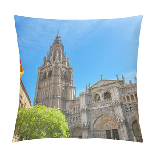 Personality  Cathedral Spanish Flag Toledo Spain Pillow Covers