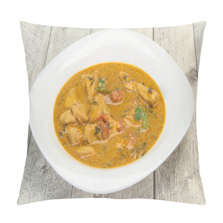 Personality  Traditional Thai Curry Chicken Soup With Coconut Milk Pillow Covers