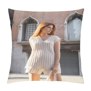 Personality  Pretty Woman In Sleeveless Jumper And Shorts Looking Away On Medieval Street In Venice Pillow Covers