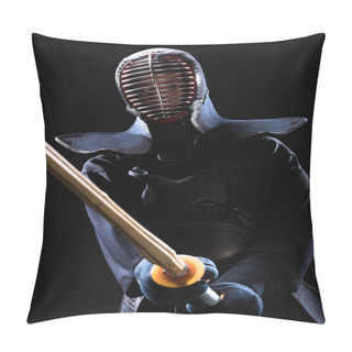 Personality  Kendo Fighter In Armor Practicing With Bamboo Sword On Black Pillow Covers