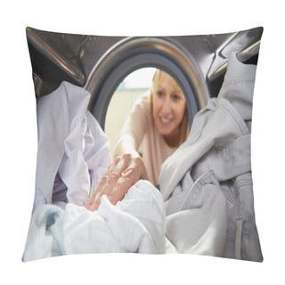 Personality  Woman Doing Laundry Reaching Pillow Covers