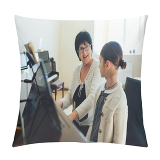 Personality  Music Teacher Explains Gleefully How To Play  Piano Pillow Covers