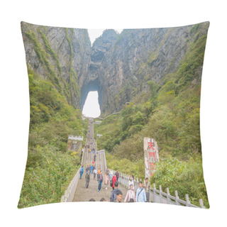 Personality  Zhangjiajie/China-15 October 2018:Crowd Of Tourist Climbing Heaven Gate Cave Stairs On Tianmen Mountain National Park At Zhangjiajie City China.travel Destination Of Hunan Zhangjiajie City China Pillow Covers