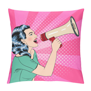 Personality  Pop Art Style Woman With Megaphone Pillow Covers