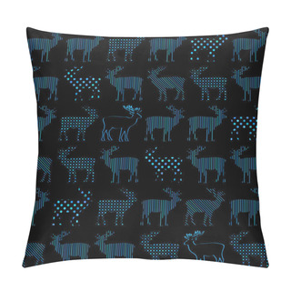 Personality  Deer Christmas Holiday Vector Seamless Pattern Pillow Covers