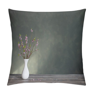 Personality  Daphne Flowers In Vase On Old Wooden Table On Background Green Wall Pillow Covers
