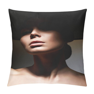 Personality  Portrait Of Beautiful Woman In Black Hat. Beauty Female Face In Shado Pillow Covers