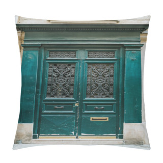 Personality  Front Door In Paris Pillow Covers
