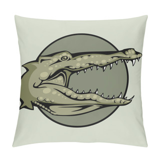 Personality  Vector Illustration Of An Angry Crocodile Or Alligator Head Snapping Set Inside Circle. Pillow Covers