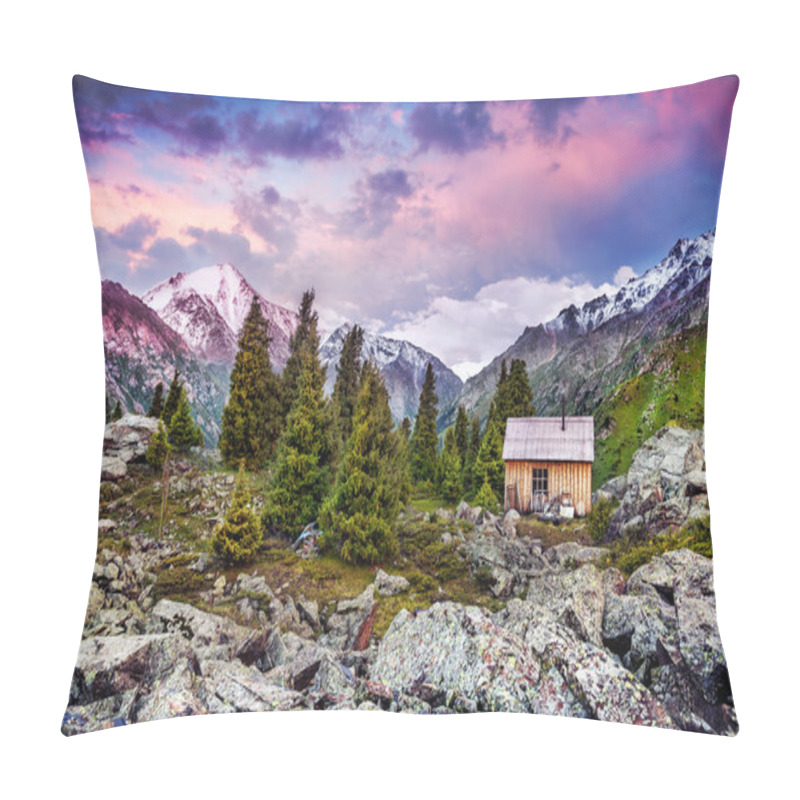 Personality  House in the mountains pillow covers