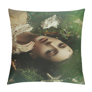 Personality  Beautiful Girl Out Of The Water Pillow Covers