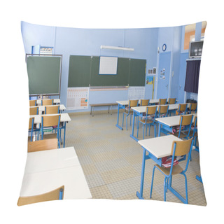 Personality  Classroom At School Pillow Covers
