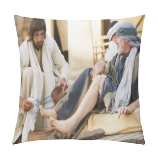 Personality  Jesus Washes Feet Pillow Covers
