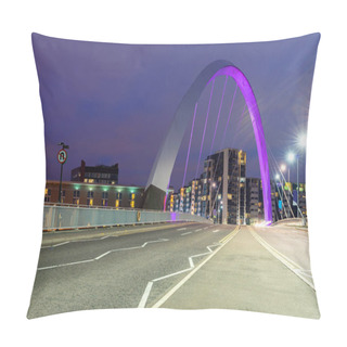 Personality  Clyde Arc Bridge Along River Clyde Sunset Twilight At Glasgow City Scotland UK Pillow Covers