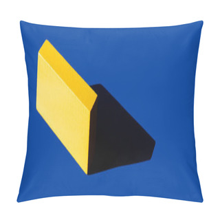 Personality  Yellow Quadrangular Block On Bright Blue Background, Ukrainian Concept, Banner Pillow Covers