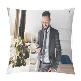 Personality  Businessman Using Smartphone At Office Pillow Covers