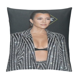 Personality  2019 People's Choice Awards Pillow Covers