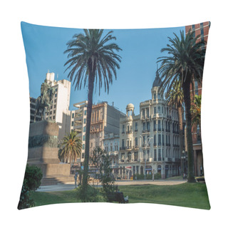 Personality  Independence Square Pillow Covers