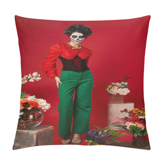 Personality  Woman In Sugar Skull Makeup Near Traditional Dia De Los Muertos Ofrenda With Bright Flowers On Red Pillow Covers