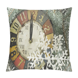 Personality  Vintage Clock For New Years Eve And Snowflakes Pillow Covers