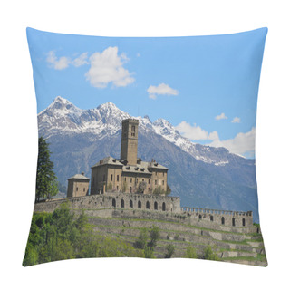 Personality  Castle Of Sarre - Aosta Valley - Italy Pillow Covers