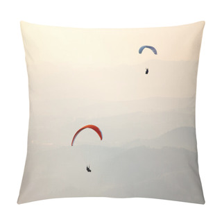 Personality  Paragliding In Brazil Sky Pillow Covers